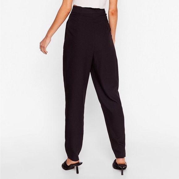 Nasty Gal Pleat Don't Go High-Waisted Tapered Pants - Picture 2 of 2